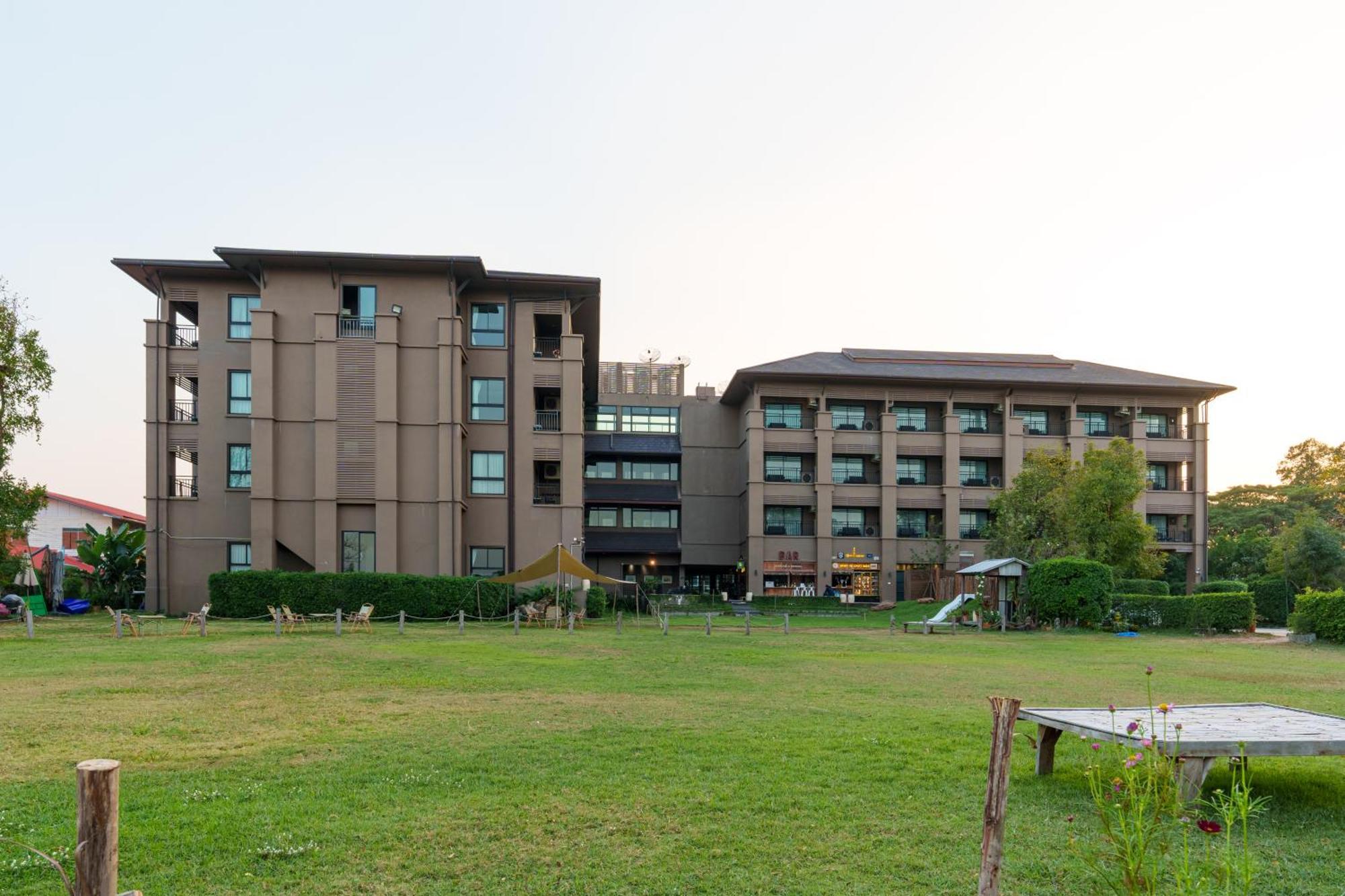 Blu Monkey Brown House Udonthani Hotel Exterior foto